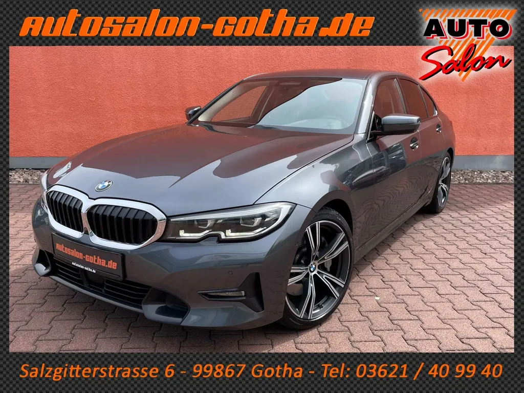 BMW 330