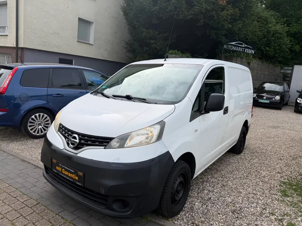 Nissan NV200