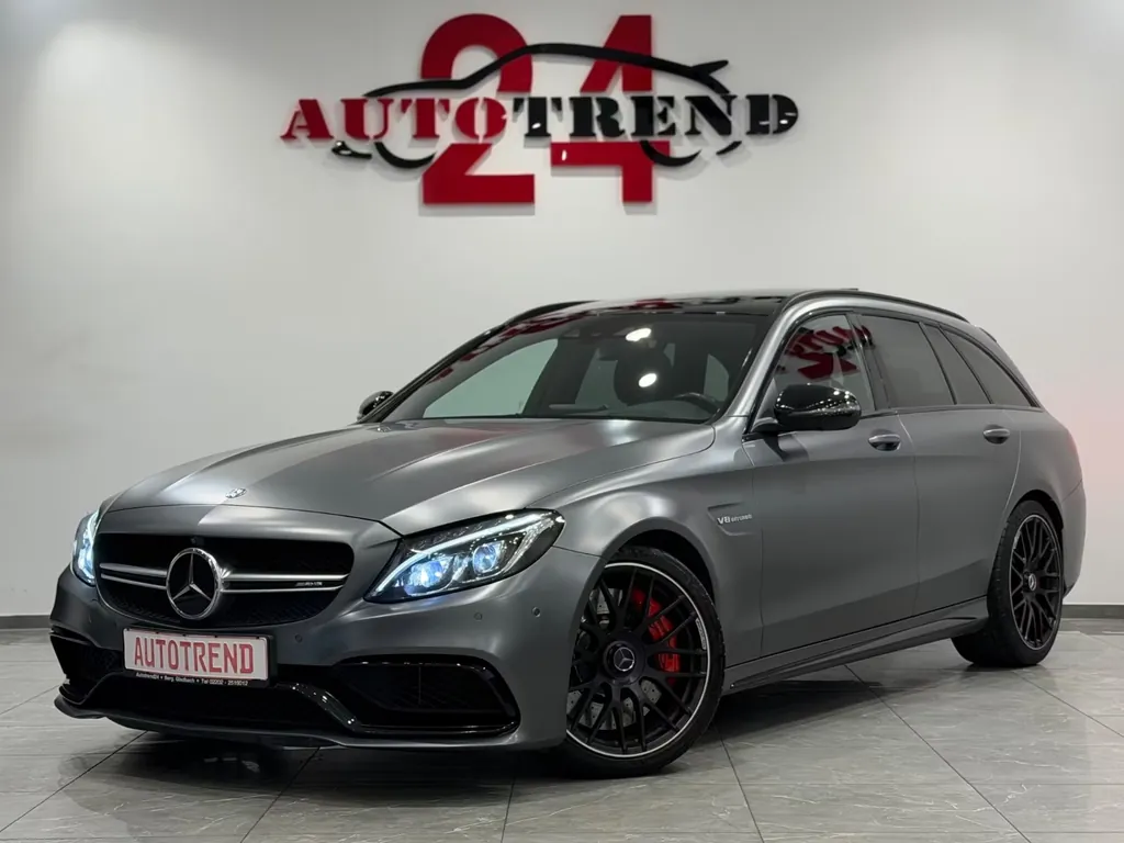 Mercedes-Benz C 63 AMG