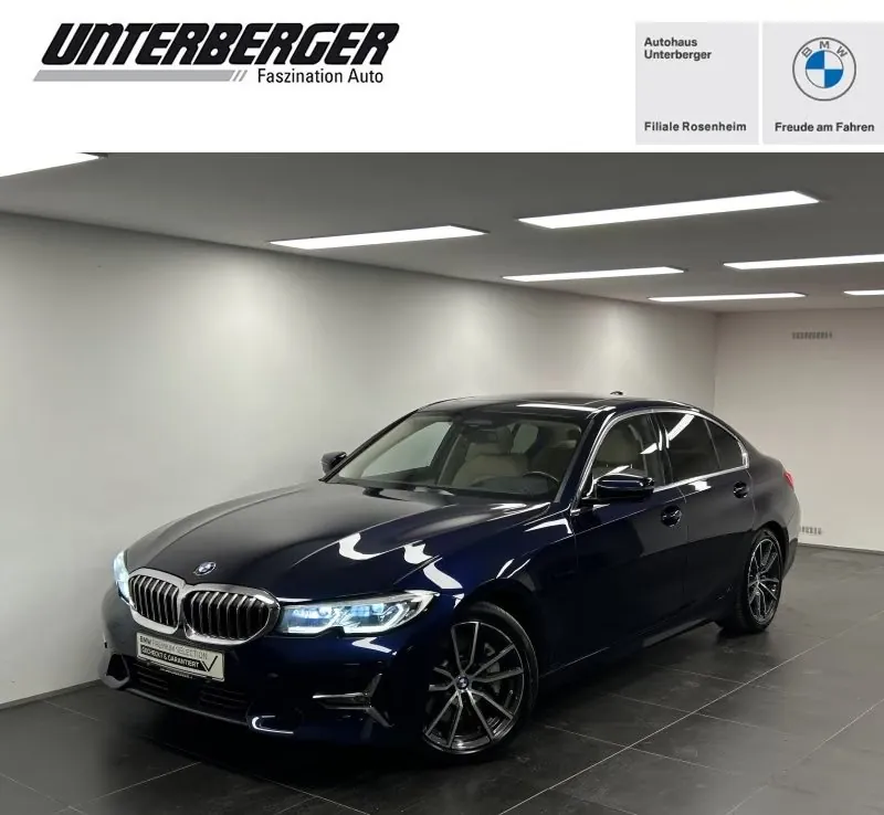 BMW 330