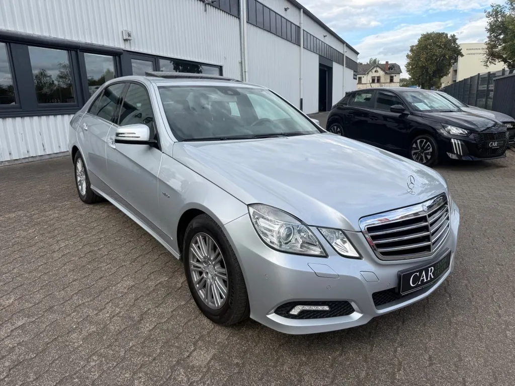 Mercedes-Benz E 250