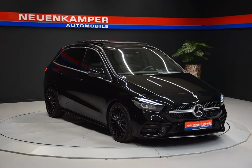 Mercedes-Benz B 220