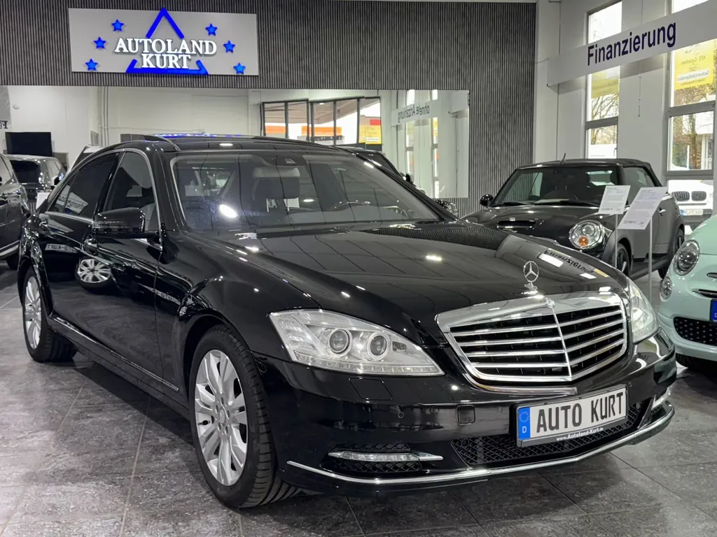 Mercedes-Benz S 500