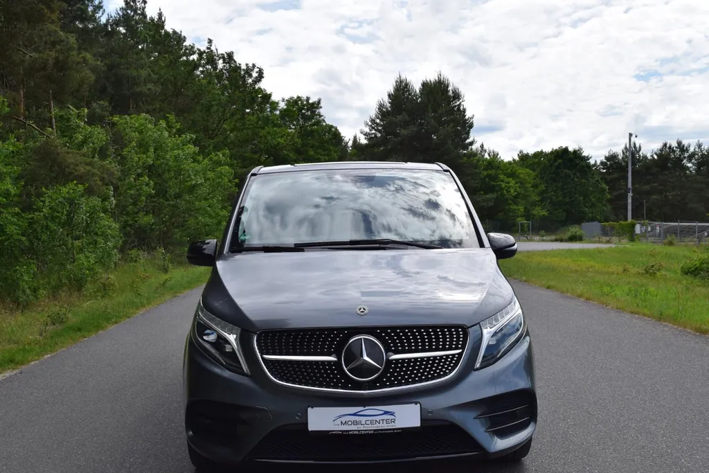 Mercedes-Benz V 300