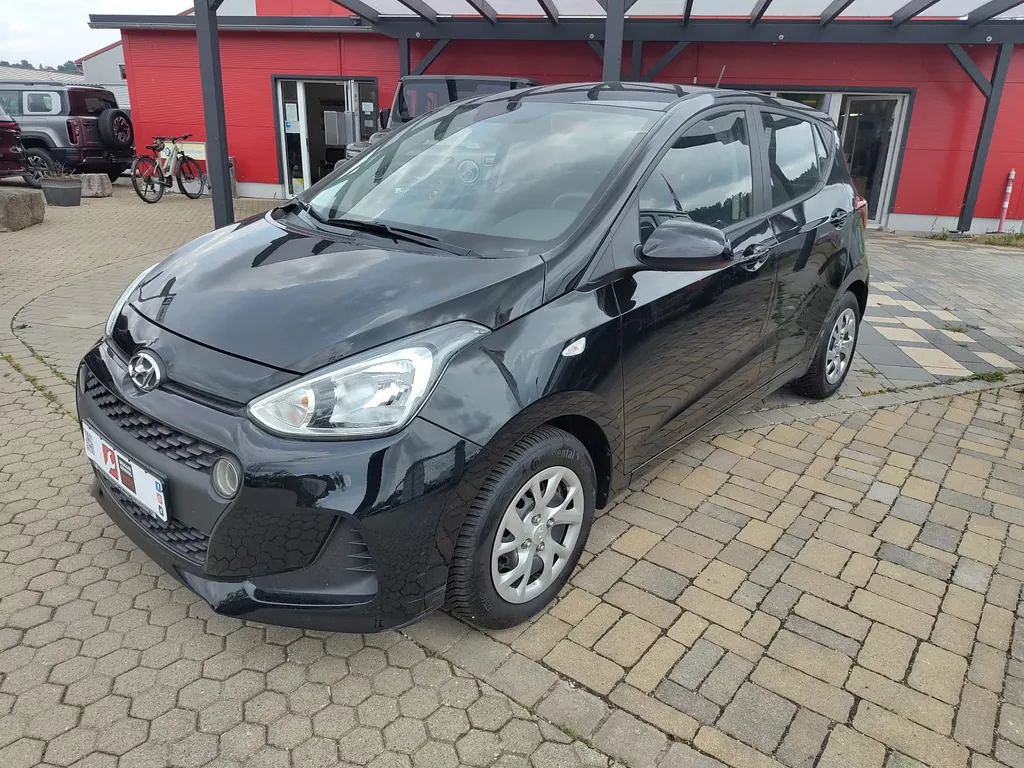 Hyundai i10