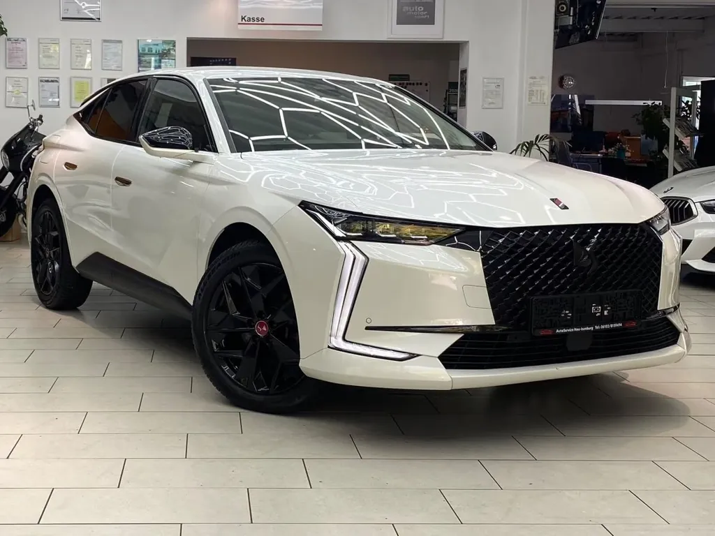 DS Automobiles DS4