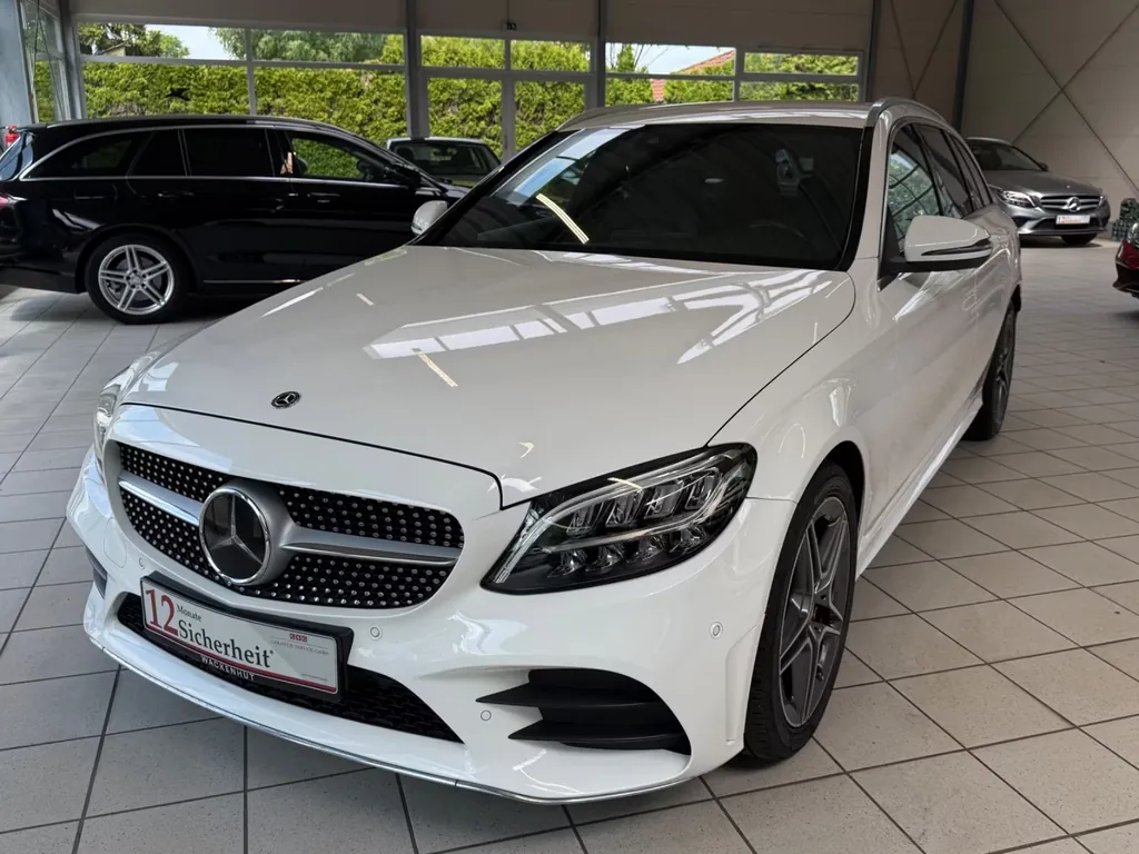 Mercedes-Benz C 220