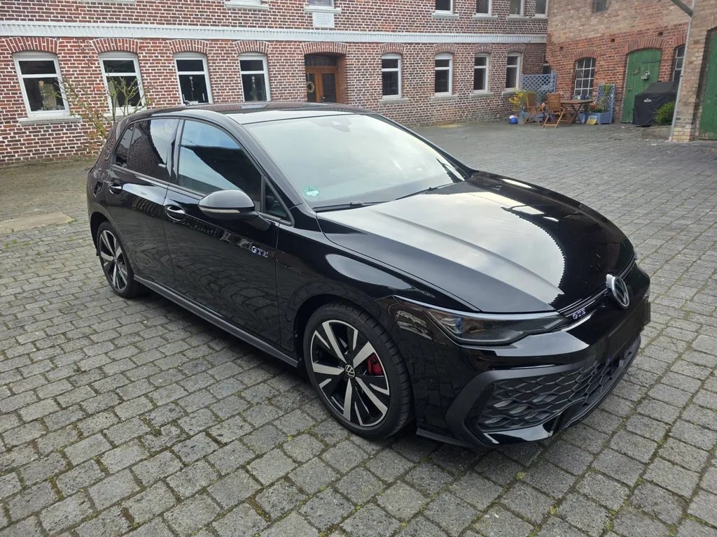 Volkswagen Golf GTE 1,5l eHybrid OPF 130 KW / 85 KW