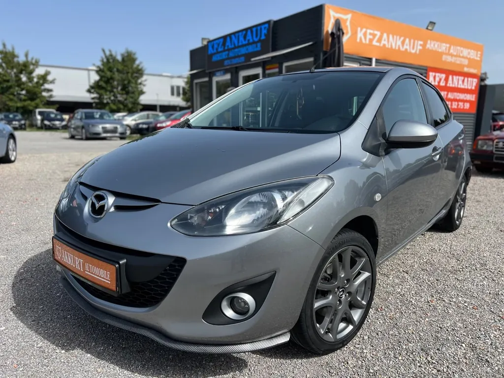 Mazda 2