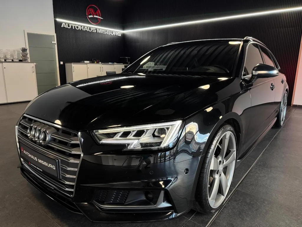 Audi S4