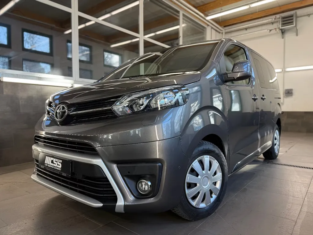 Toyota Proace (Verso)