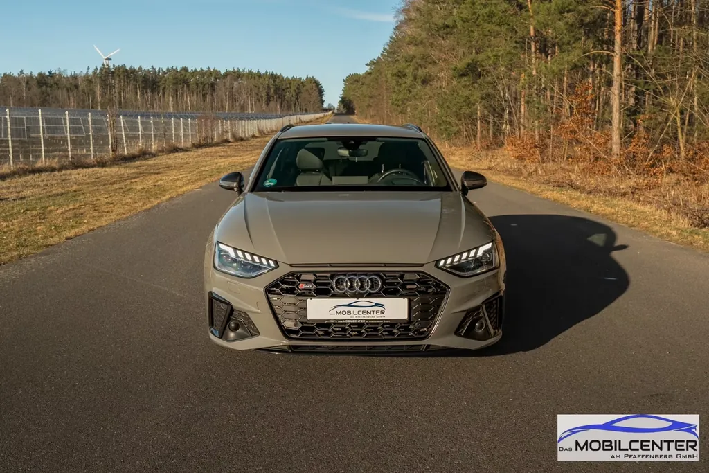 Audi S4