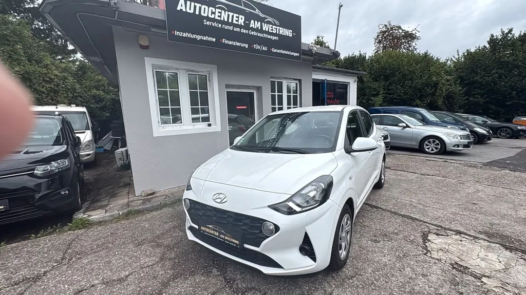 Hyundai i10