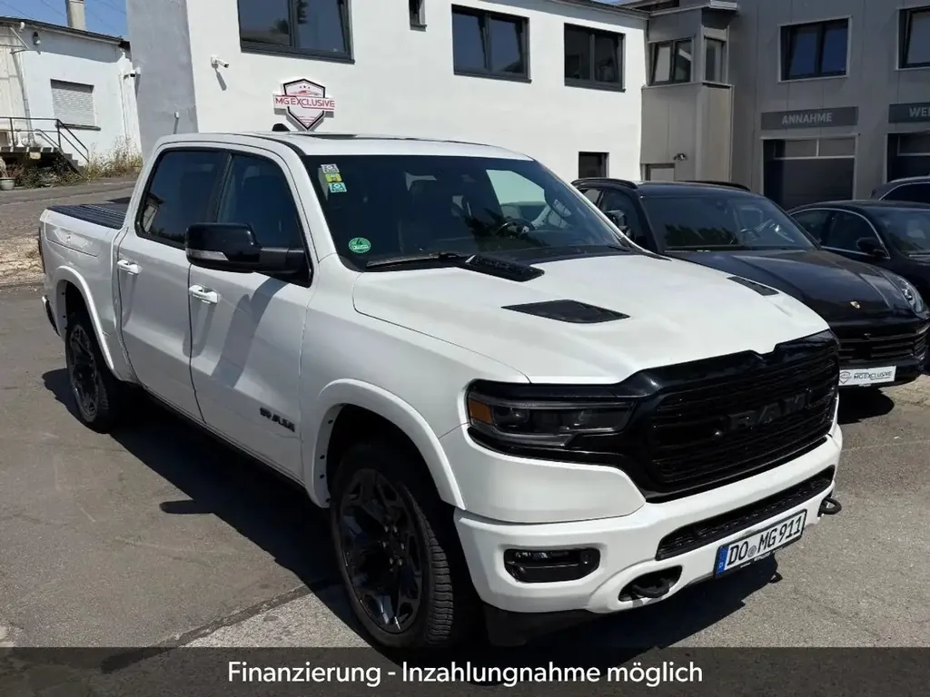 Dodge RAM Limited Night Edition RAM BOX Prins/LPG