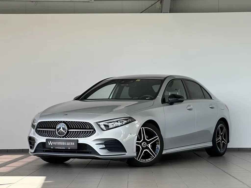 Mercedes-Benz A 200