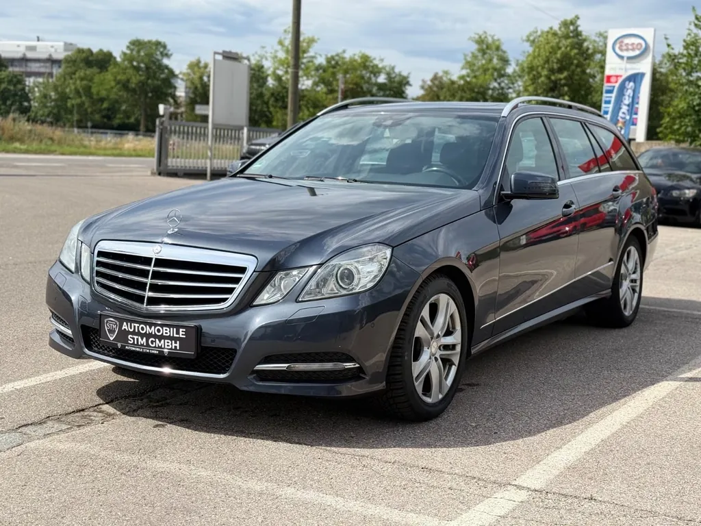 Mercedes-Benz E 200