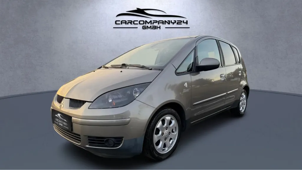 Mitsubishi Colt