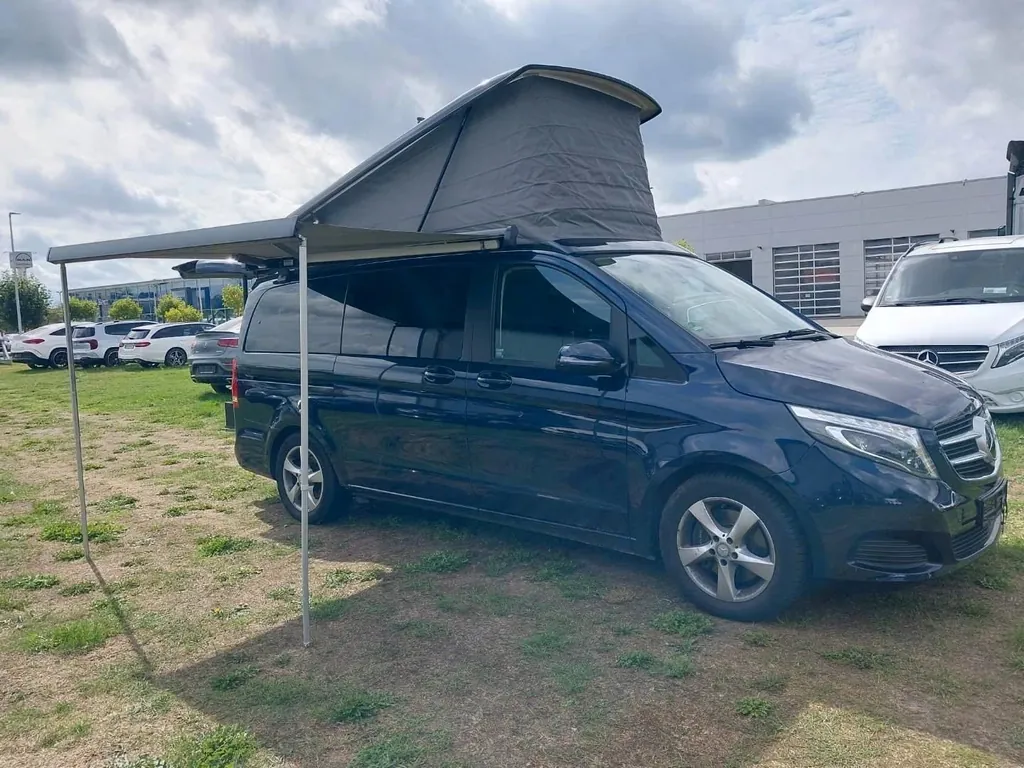 Mercedes-Benz V 250