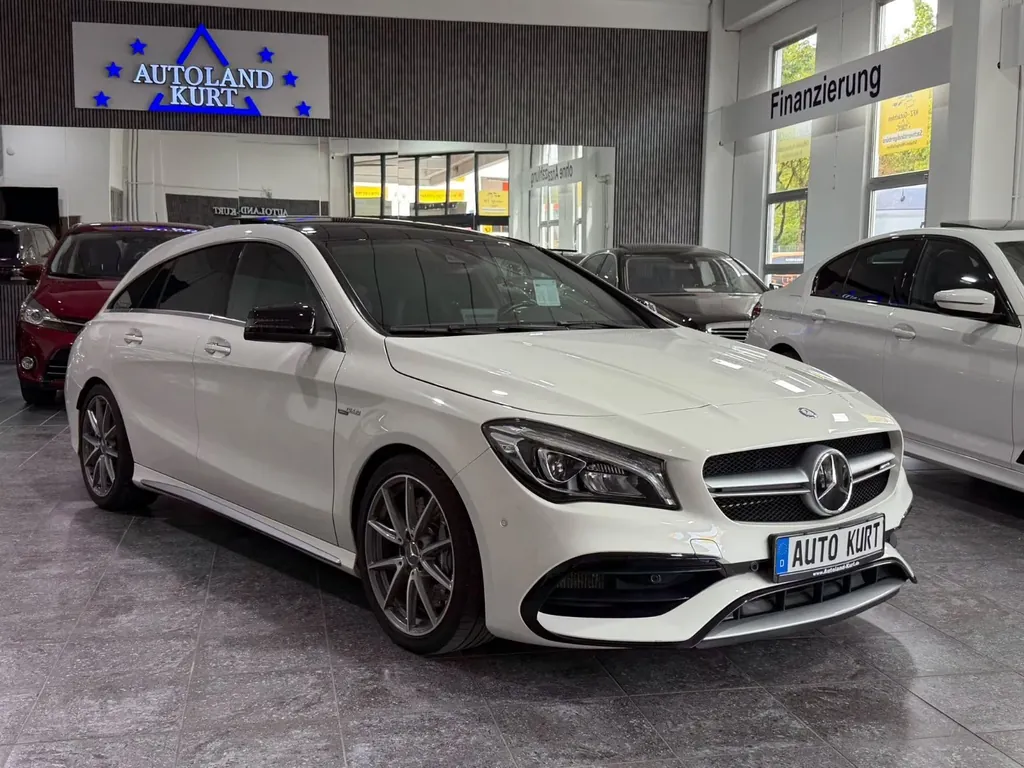 Mercedes-Benz CLA 45 AMG Shooting Brake