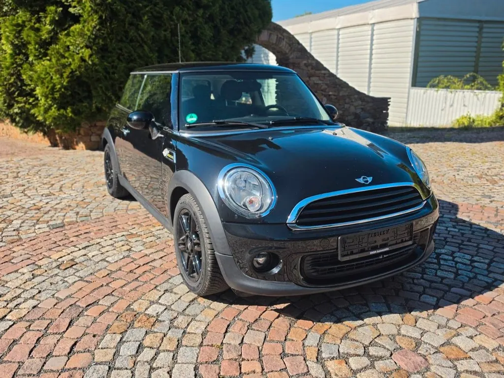 MINI ONE