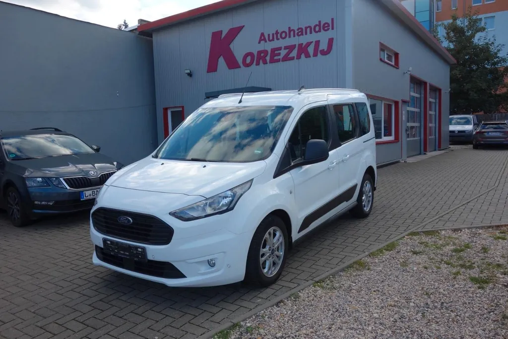 Ford Tourneo