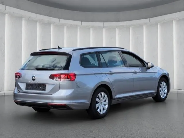 VW Passat Variant