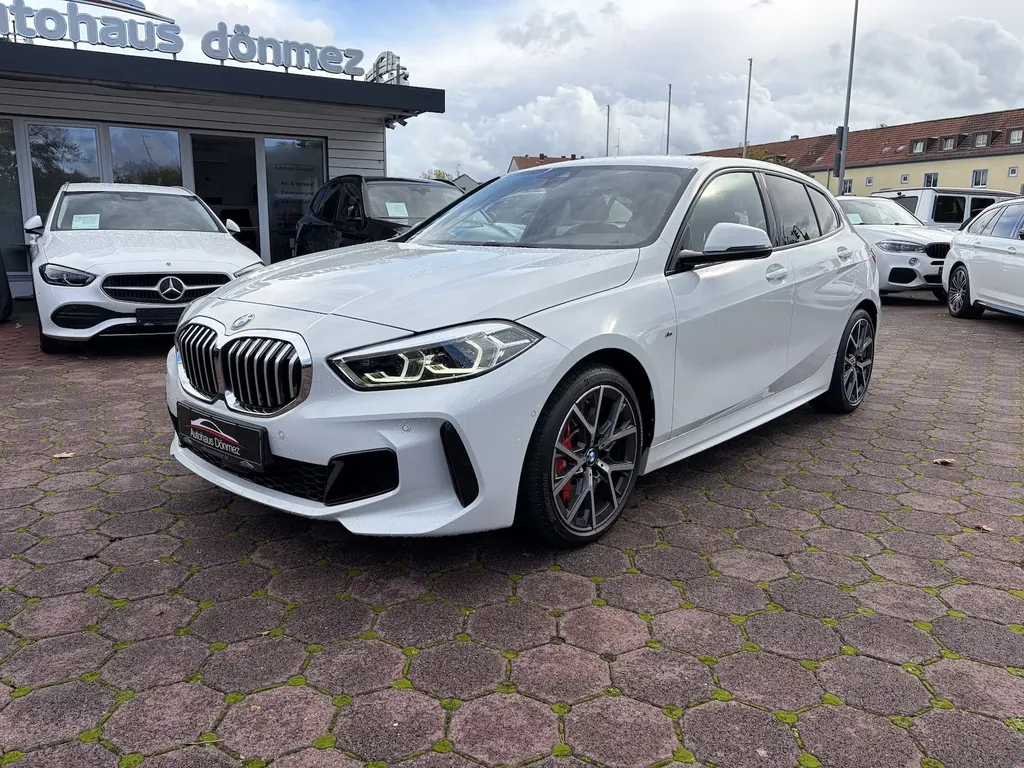 BMW 128