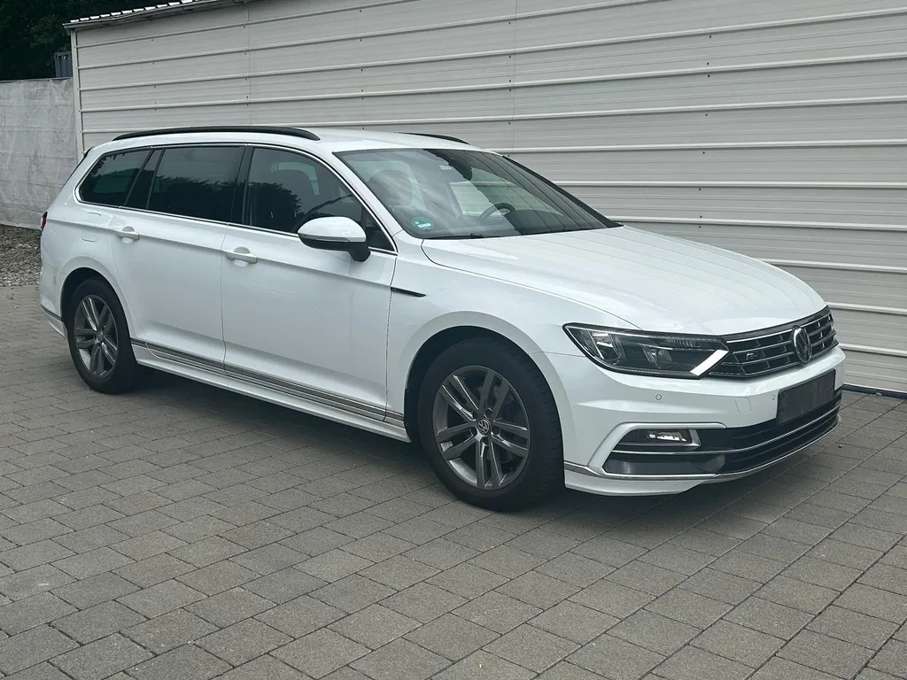 VW Passat Variant