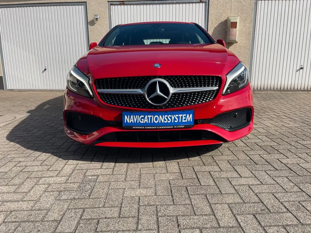 Mercedes-Benz A 180