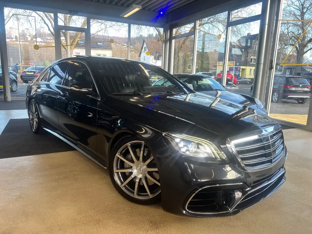 Mercedes-Benz S 400