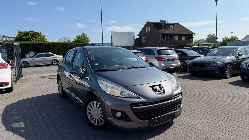Peugeot 207