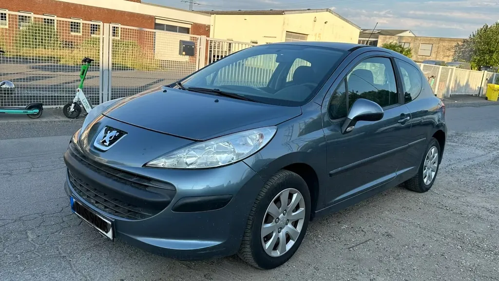 Peugeot 207