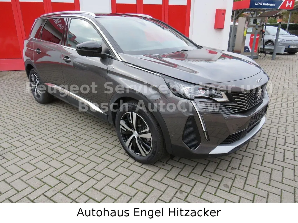 Peugeot 5008