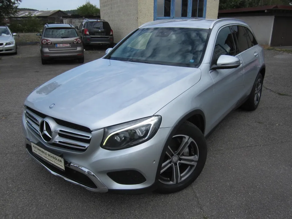 Mercedes-Benz GLC 220