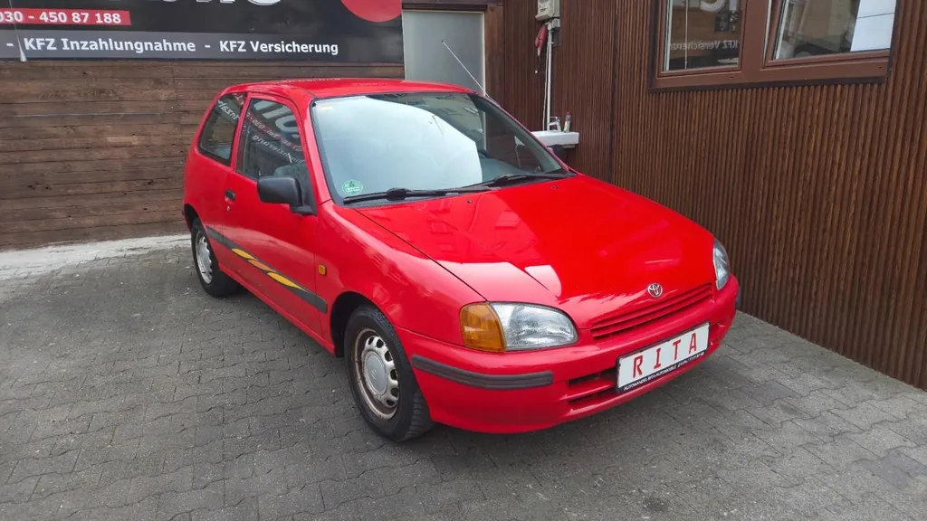 Toyota Starlet