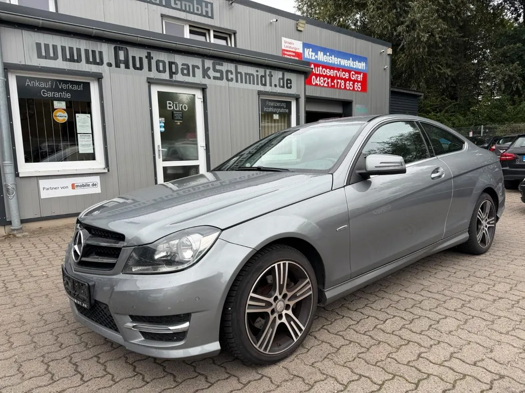 Mercedes-Benz C 220