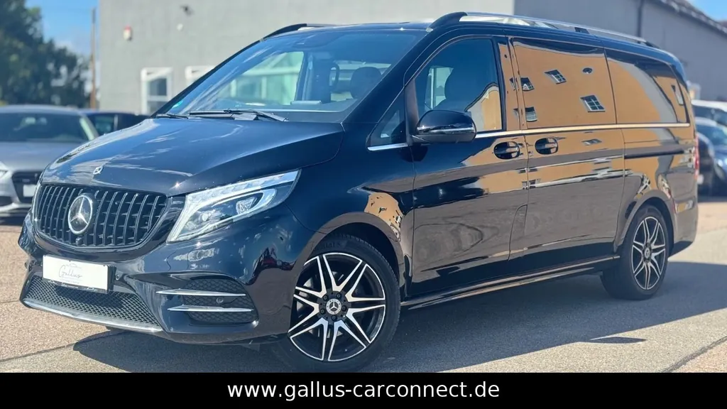 Mercedes-Benz V 250
