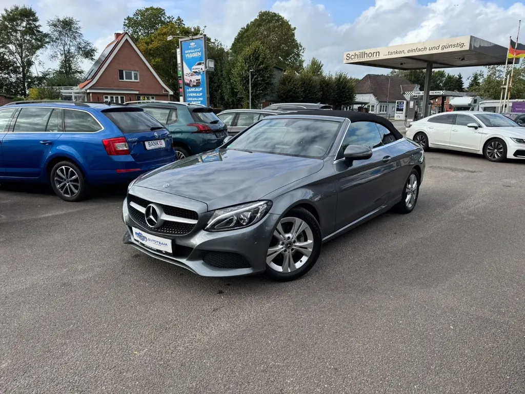 Mercedes-Benz C 220