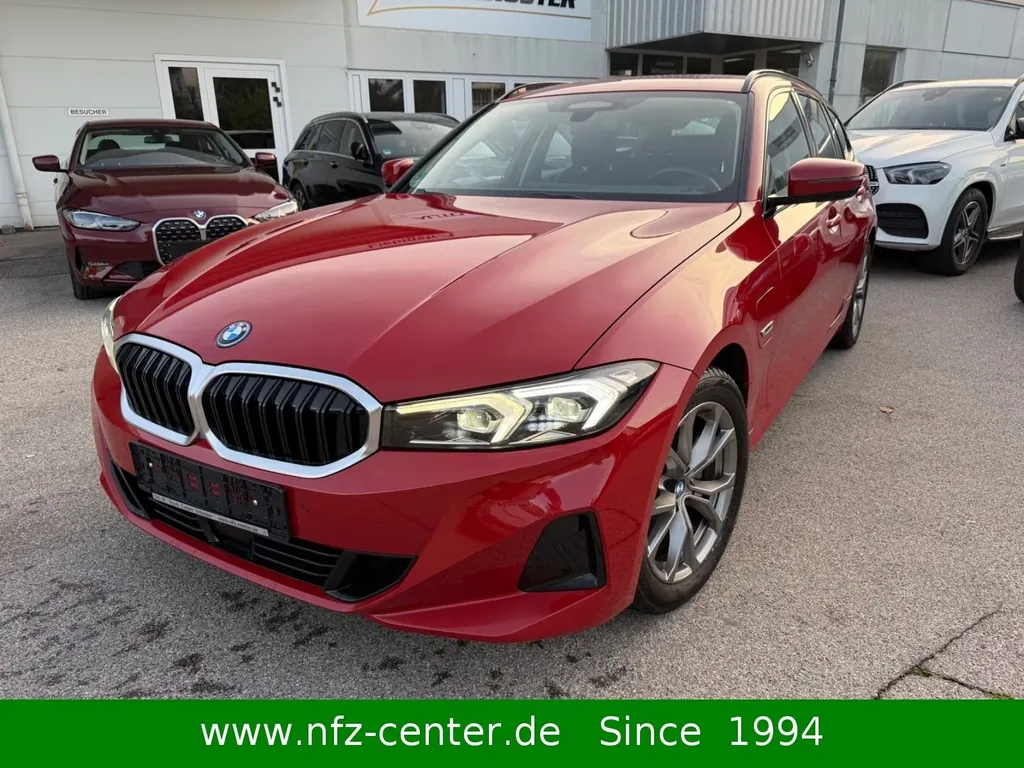 BMW 330