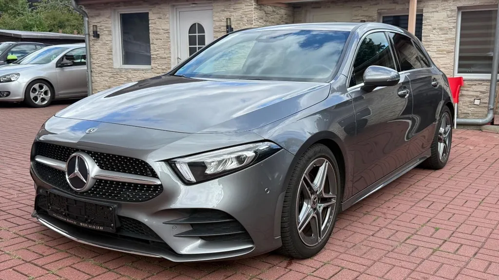 Mercedes-Benz A 200
