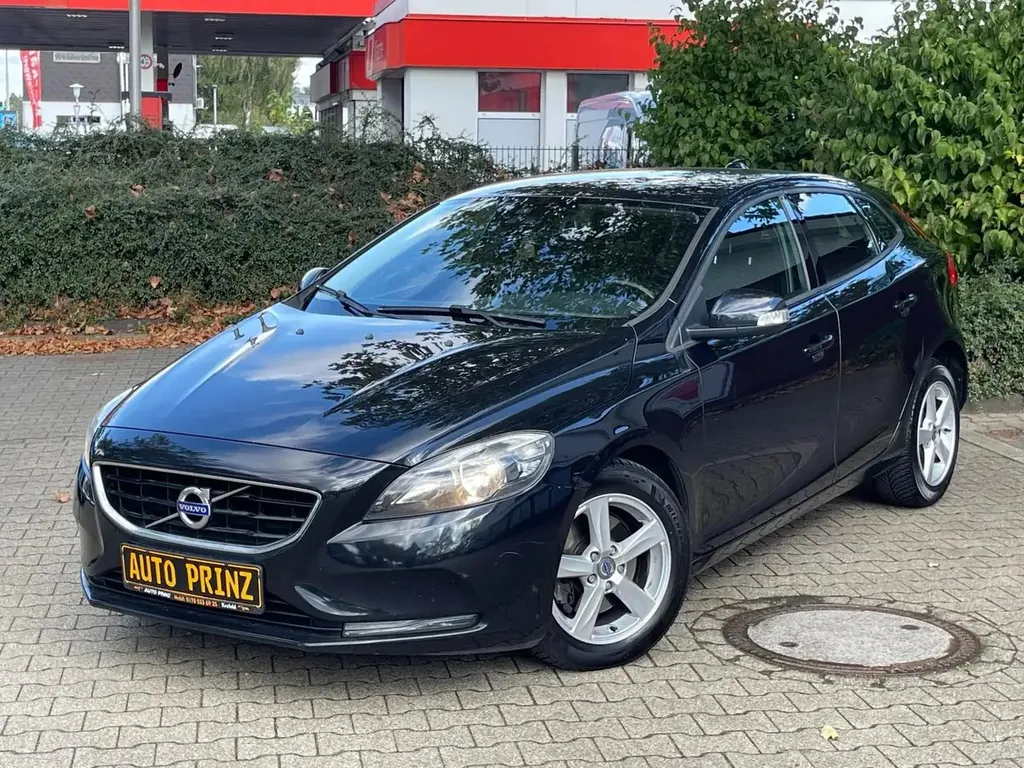 Volvo V40 Kinetic 1.6| KLIMA| TÜV NEU| PDC| TEMPO| START-STO