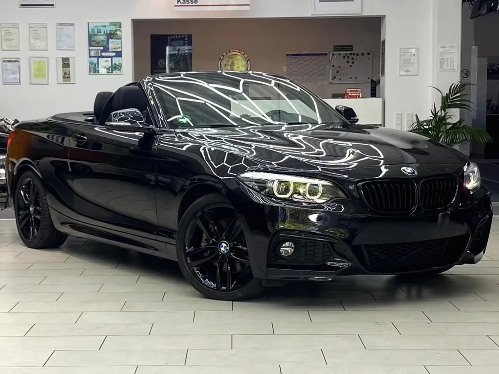 BMW 230