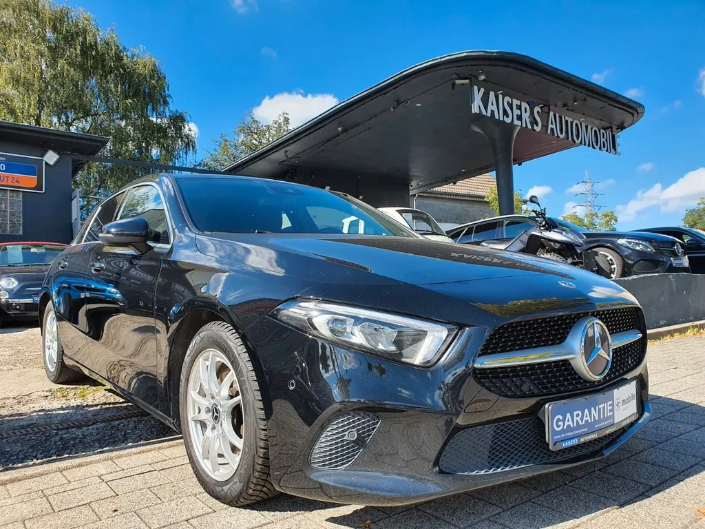 Mercedes-Benz A 180