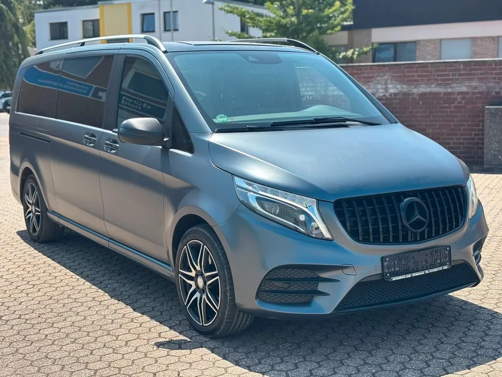 Mercedes-Benz V 250