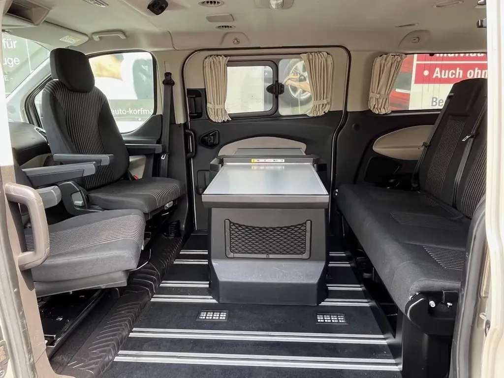 Ford Tourneo Custom
