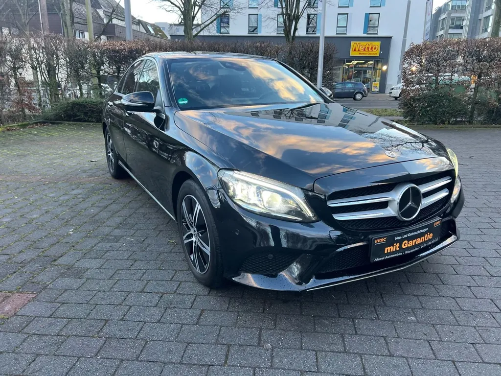 Mercedes-Benz C 200