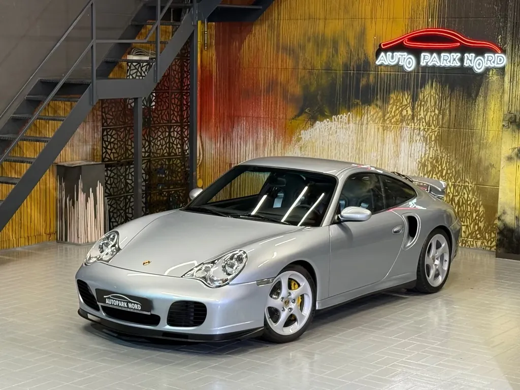 Porsche 996