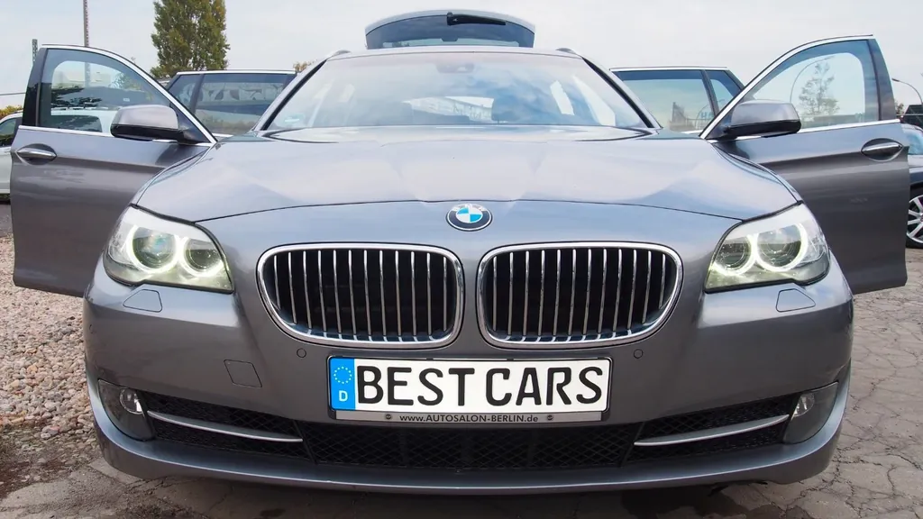 BMW 523