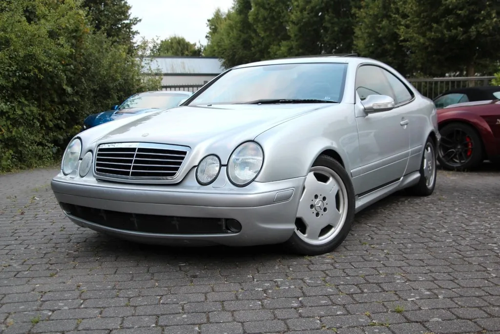 Mercedes-Benz CLK 55 AMG