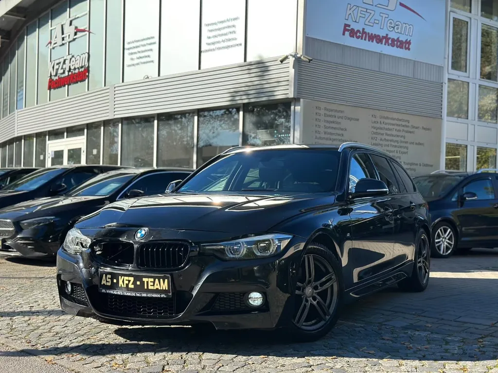 BMW 320